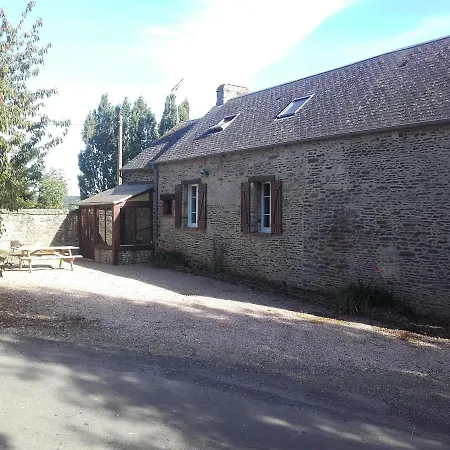 L' Ancien Pressoir 2 *