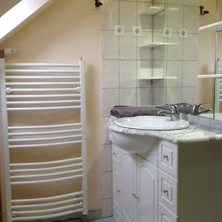 Holiday home L' Ancien Pressoir 2